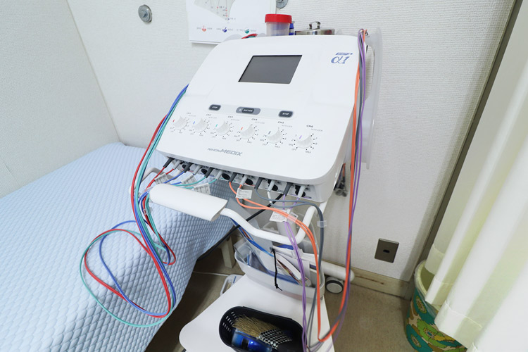 低周波リハビリ治療器